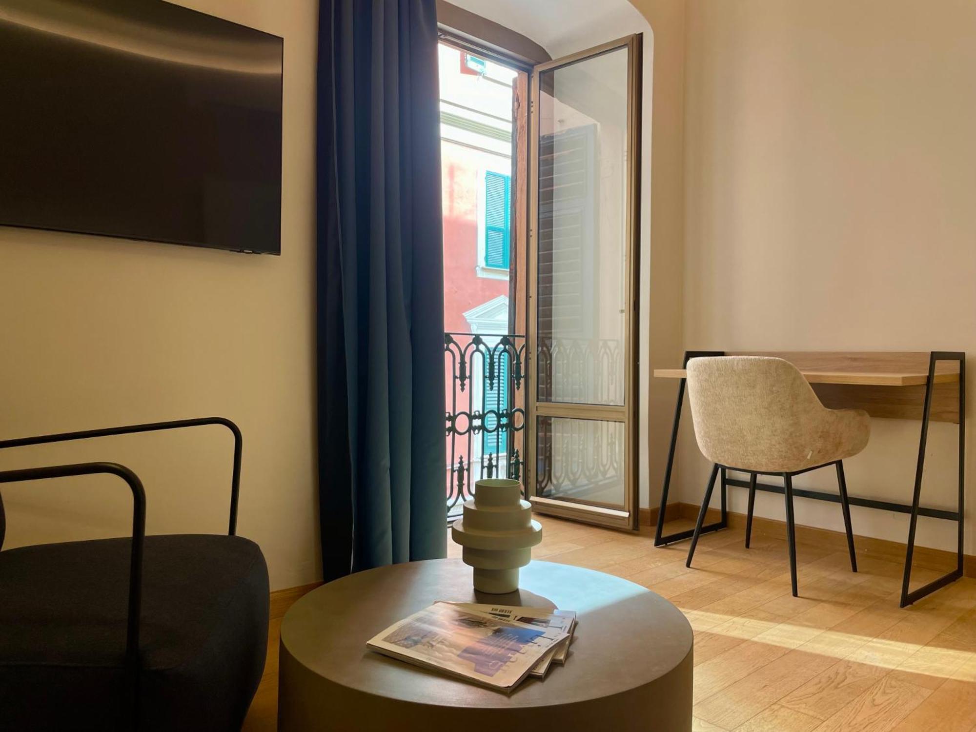 Relstay - Assarotti Suites เจนัว ภายนอก รูปภาพ