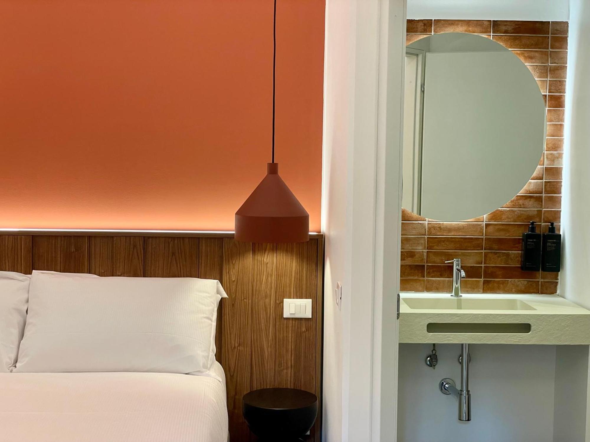 Relstay - Assarotti Suites เจนัว ภายนอก รูปภาพ