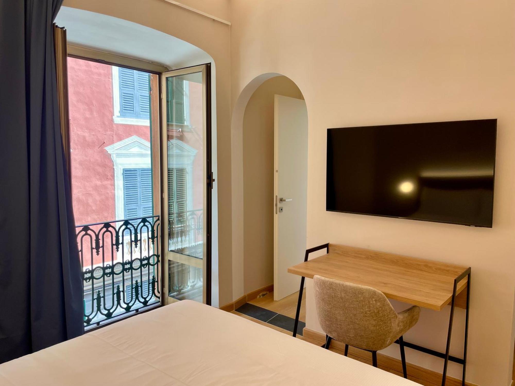 Relstay - Assarotti Suites เจนัว ภายนอก รูปภาพ